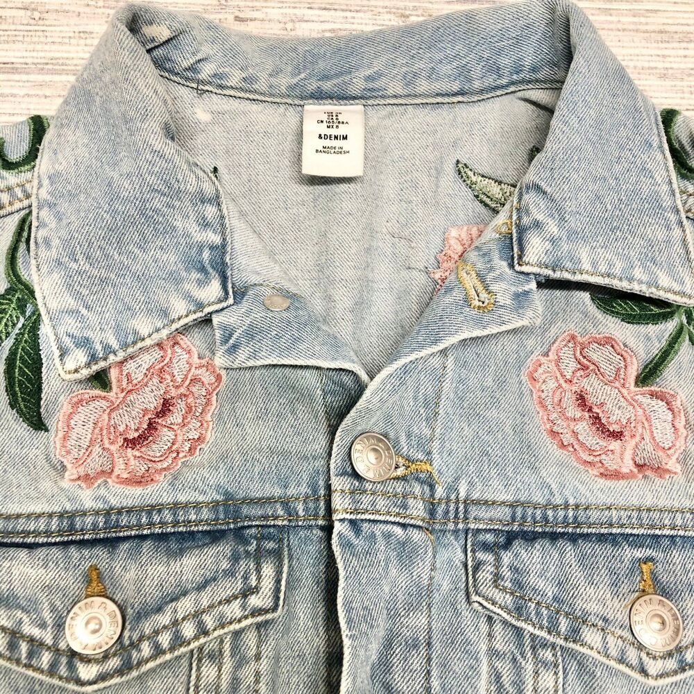 H& M La Belle Vie Jean denim Jacket distressed embroidered flower bees size 8 - Picture 12 of 12